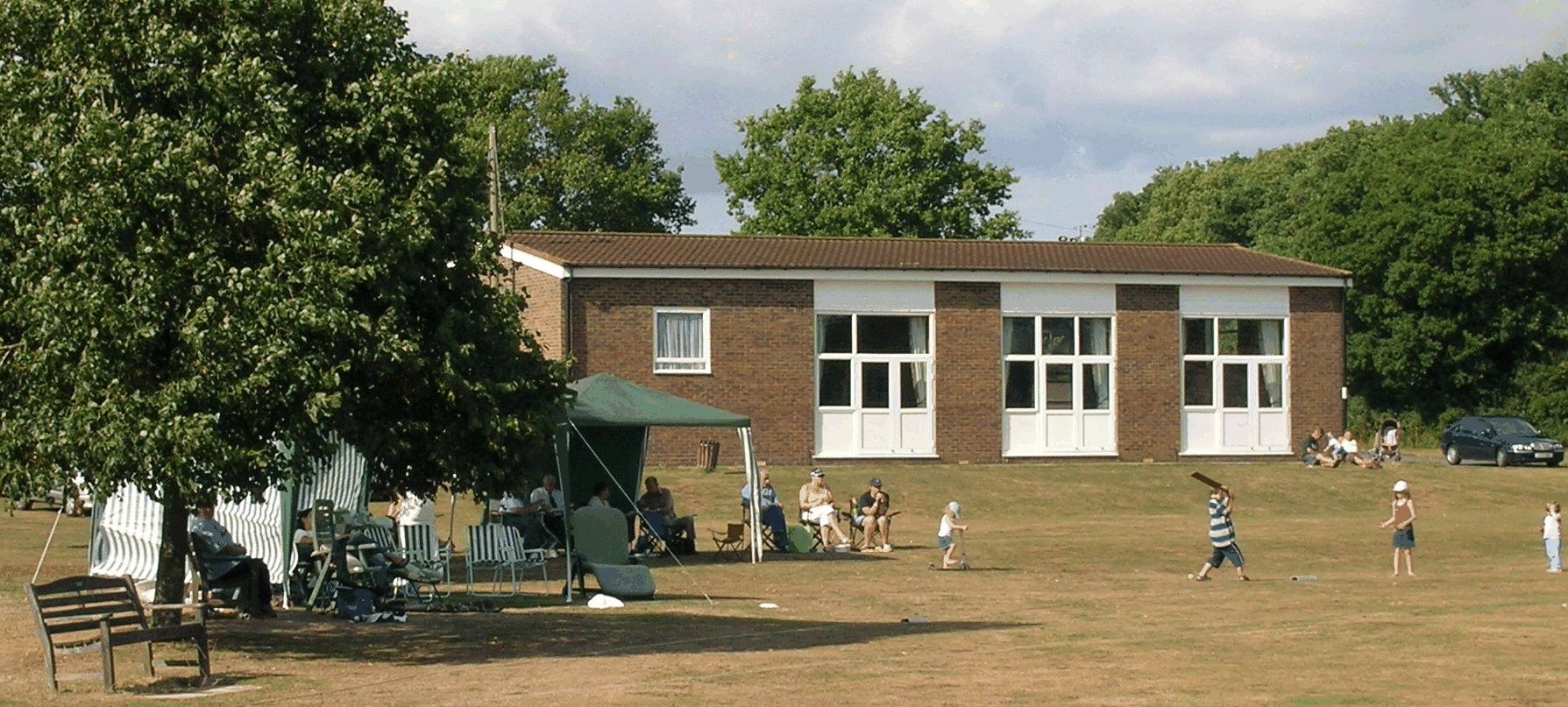 Hall in grounds of recreation ground.gif