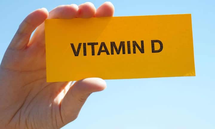 Due to increasing pollution in Delhi-NCR, sunlight is not reaching the body properly, which is increasing vitamin D deficiency in people. Vitamin D is an essential nutrient that helps maintain strong bones, boost immunity, and absorb calcium and phosphorus. Its main source is sunlight.