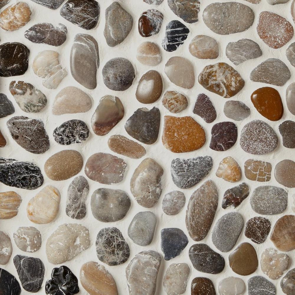 100132307_round-mixed-high-polished-pebble-mosaic_display.jpeg