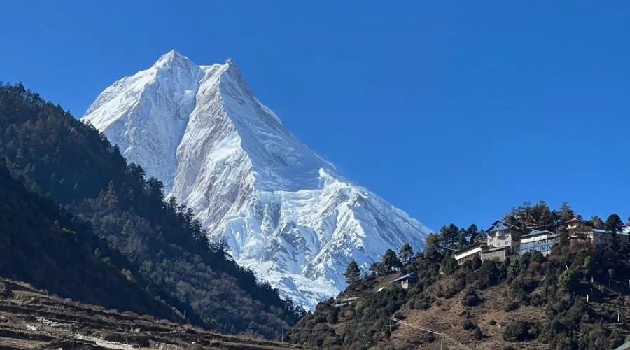 Manaslu north face