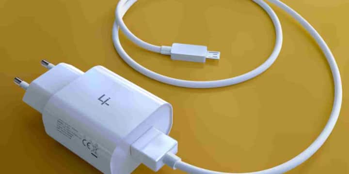 If you want to be absolutely sure, you can also check this code online using the BIS Care app or the official BIS website. Simply enter the code on the charger, and all the relevant information will be displayed. This will instantly tell you whether the product is genuine or not.