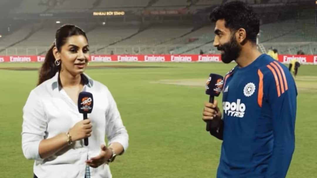 Watch: Jasprit Bumrah's wife Sanjana Ganesan starts teaching English to him on live TV. Watch the video to see how she scolded him.