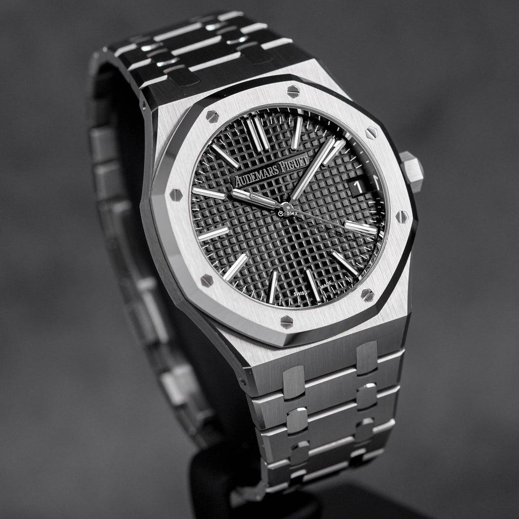 AUDEMARS PIGUET ROYAL OAK 41MM 15510 BLACK DIAL (2024) - IDWX