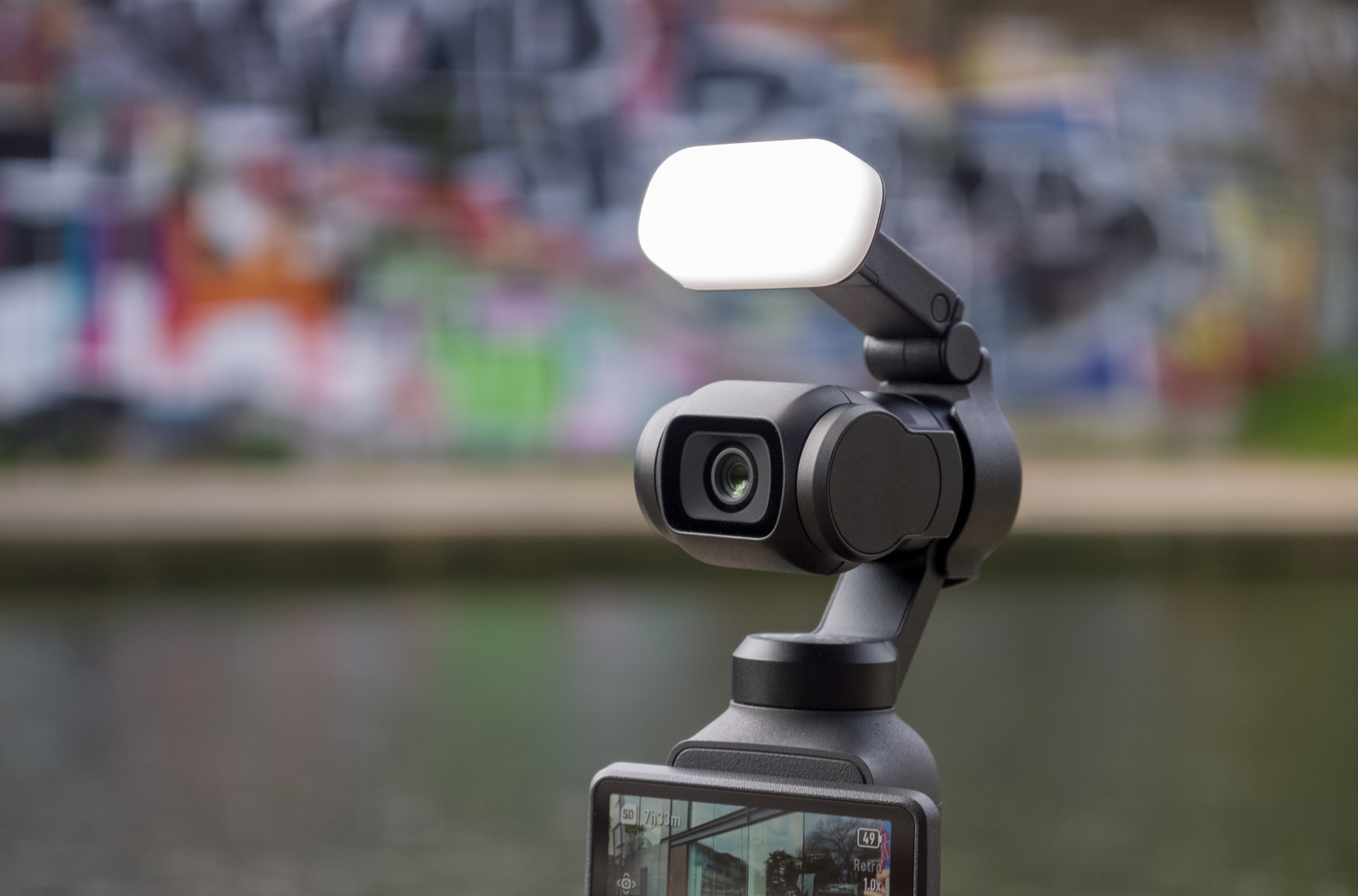 DJI Osmo Pocket 4 camera image and fill light