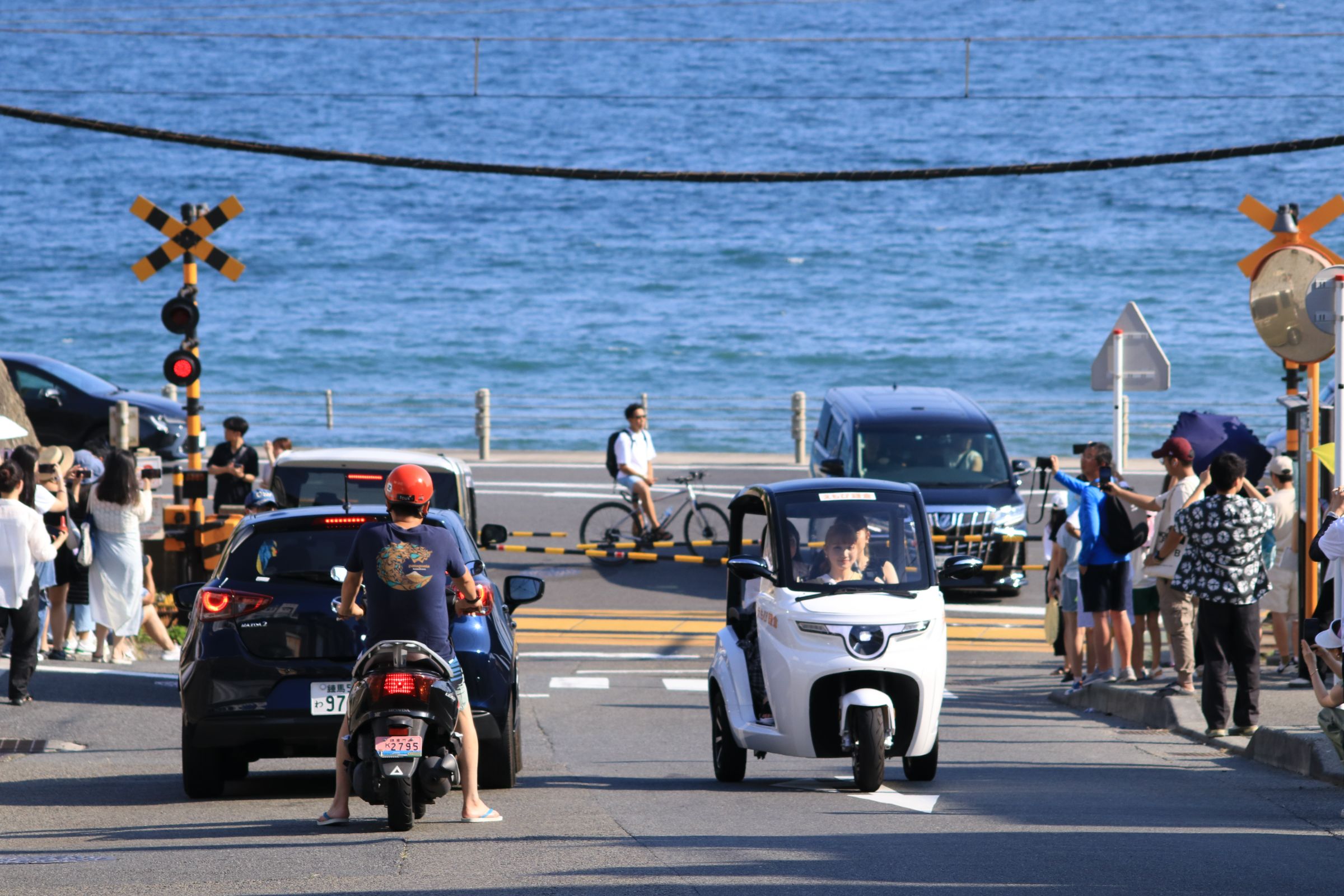 予約バナー背景