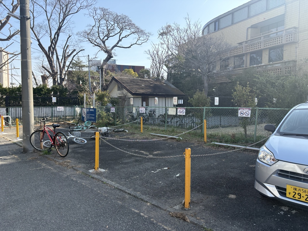 トゥクトゥクが目の前にあります