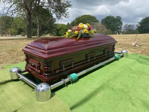 traditional burial funeral services, how long does a funeral last