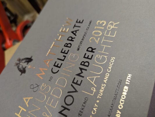 gold-and-black-foil-on-540gsm-grrey-colourplan-533x400.jpg