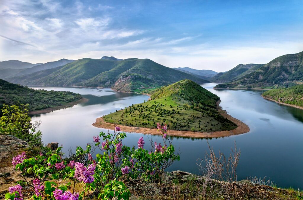 The Best 10 Countries to visit in September